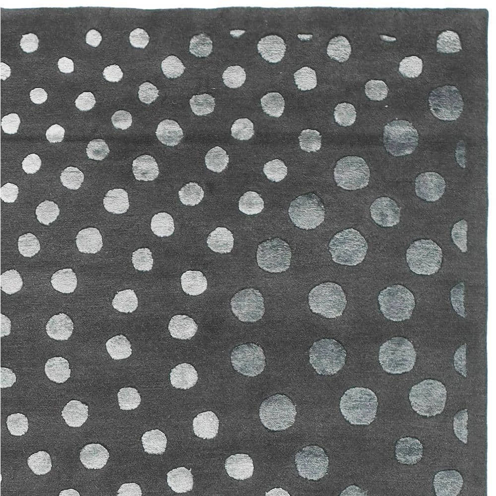 Soho Dark Gray 10 ft. x 14 ft. Geometric Area Rug by SAFAVIEH 5 Soho Dark Gray 10 ft. x 14 ft. Geometric Area Rug by SAFAVIEH - Image 5